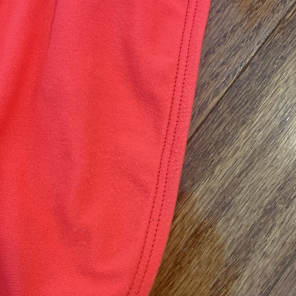 Jolyn Drew One piece suit in strawberry || size 26 - Picture 3 of 4